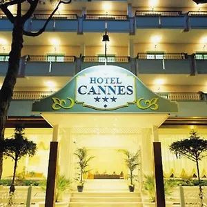 Отель Cannes - In Pieno Centro, Риччоне