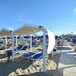 - Enjoy Your Summer -beach Village Incluso Riccione
